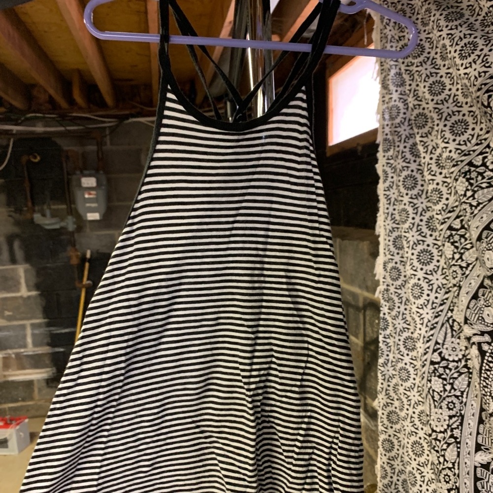 HOLLISTER HIGH NECK RACERBACK TANK